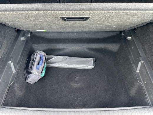 Peugeot 3008 1.2 Hybrid Allure 145PK | Achteruitrijcamera | Apple Carplay & Android Auto | Keyless Start & Ent... ActivLease financial lease