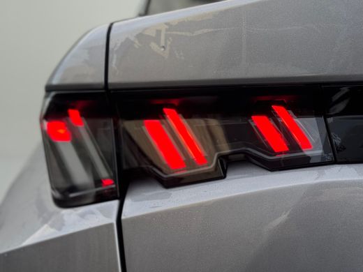 Peugeot 3008 1.2 Hybrid Allure 145PK | Achteruitrijcamera | Apple Carplay & Android Auto | Keyless Start & Ent... ActivLease financial lease