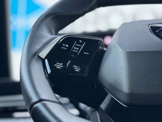 Peugeot 3008 1.2 Hybrid Allure 145PK | Achteruitrijcamera | Apple Carplay & Android Auto | Keyless Start & Ent... ActivLease financial lease