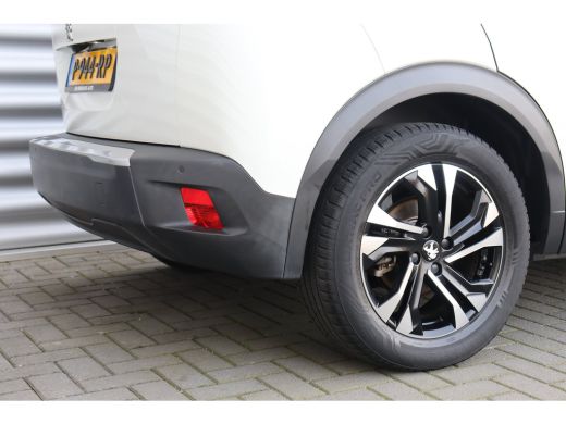 Peugeot e-2008 EV 136PK ALLURE PACK AUTOMAAT / NAVI / LEDER / CLIMA / LED / PDC / 17" LMV / CAMERA / KEYLESS / B... ActivLease financial lease