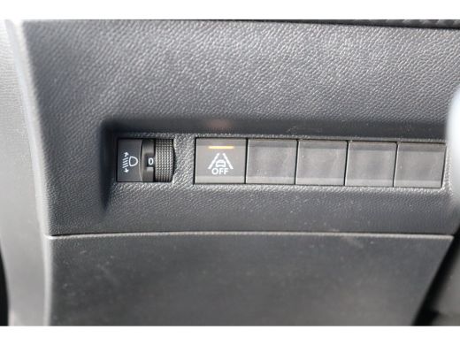 Peugeot e-2008 EV 136PK ALLURE PACK AUTOMAAT / NAVI / LEDER / CLIMA / LED / PDC / 17" LMV / CAMERA / KEYLESS / B... ActivLease financial lease