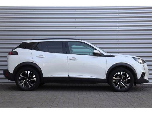 Peugeot e-2008 EV 136PK ALLURE PACK AUTOMAAT / NAVI / LEDER / CLIMA / LED / PDC / 17" LMV / CAMERA / KEYLESS / B... ActivLease financial lease