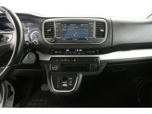 Peugeot e-Traveller Allure L3H1 75 kWh | Snelladen | SOH 99% | VIP Shuttle | 7 Zits | Clima | Cruise | Camera | Carpl... ActivLease financial lease