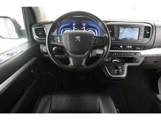 Peugeot e-Traveller Allure L3H1 75 kWh | Snelladen | SOH 99% | VIP Shuttle | 7 Zits | Clima | Cruise | Camera | Carpl... ActivLease financial lease