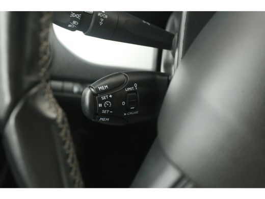 Peugeot e-Traveller Allure L3H1 75 kWh | Snelladen | SOH 99% | VIP Shuttle | 7 Zits | Clima | Cruise | Camera | Carpl... ActivLease financial lease