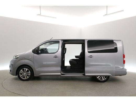 Peugeot e-Traveller Allure L3H1 75 kWh | Snelladen | SOH 99% | VIP Shuttle | 7 Zits | Clima | Cruise | Camera | Carpl... ActivLease financial lease