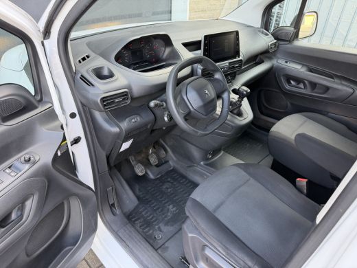 Peugeot Partner 1.2 PureTech Premium CarPlay/cruise control/navigatie systeem ActivLease financial lease