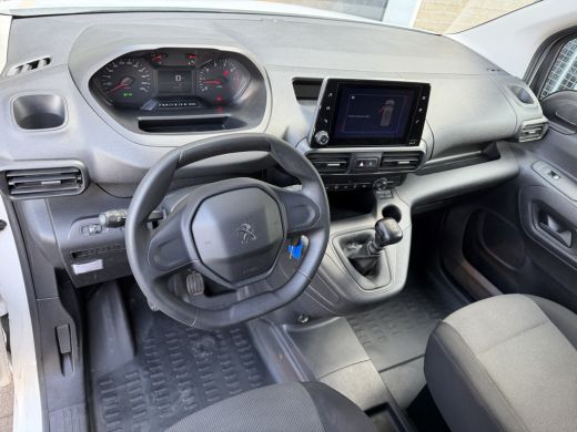 Peugeot Partner 1.2 PureTech Premium CarPlay/cruise control/navigatie systeem ActivLease financial lease