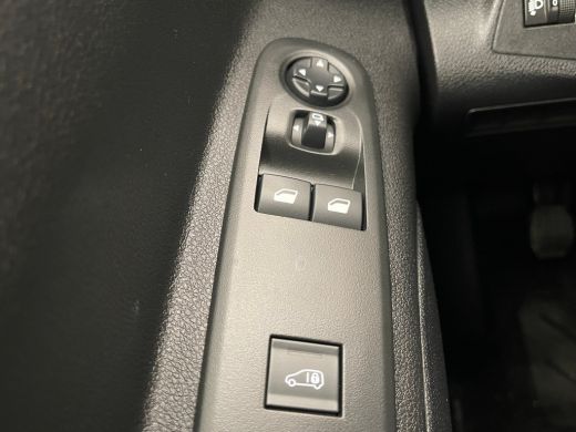 Peugeot Partner 1.5 BlueHDi 100 S&S L1 Camera | Trekhaak | All-Season | Ingerichte Laadruimte | Carplay | Navigat... ActivLease financial lease