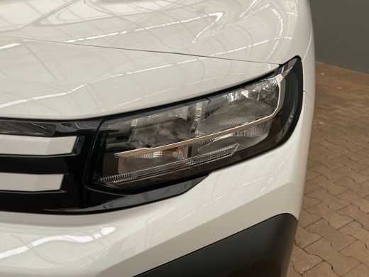 Peugeot Partner 1.5 BlueHDi 100 S&S L1 Camera | Trekhaak | All-Season | Ingerichte Laadruimte | Carplay | Navigat... ActivLease financial lease