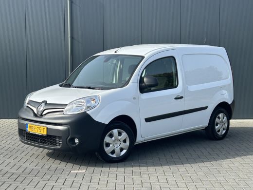 Renault Kangoo 1.2 TCe 115 PK BENZINE !! / BPM VRIJ / L1H1 / 43.891 KM !! / 1e EIG. / TREKHAAK / CAMERA / AIRCO ... ActivLease financial lease