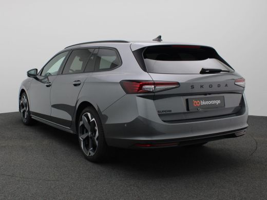 Skoda Superb Combi 1.5 TSI PHEV Sportline Business 204PK DSG 360gr. Camera, Head-Up Display, Stoelverwarming, ... ActivLease financial lease