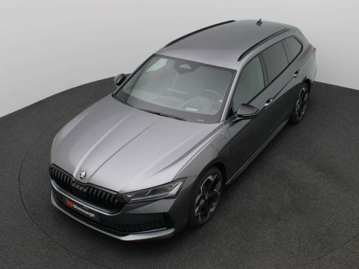 Skoda Superb Combi 1.5 TSI PHEV Sportline Business 204PK DSG 360gr. Camera, Head-Up Display, Stoelverwarming, ... ActivLease financial lease