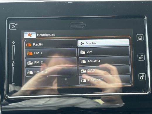 Suzuki Swift 1.2 Stijl Smart Hybrid **DODEHOEK DETECTIE/ STOELVERWARMING/ KEYLESS** ActivLease financial lease