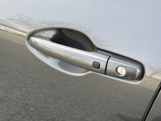 Suzuki Swift 1.2 Stijl Smart Hybrid **DODEHOEK DETECTIE/ STOELVERWARMING/ KEYLESS** ActivLease financial lease