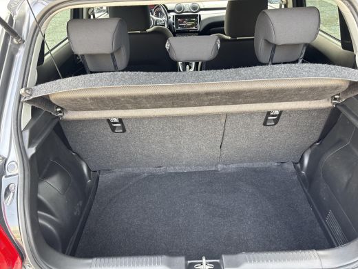 Suzuki Swift 1.2 Stijl Smart Hybrid **DODEHOEK DETECTIE/ STOELVERWARMING/ KEYLESS** ActivLease financial lease