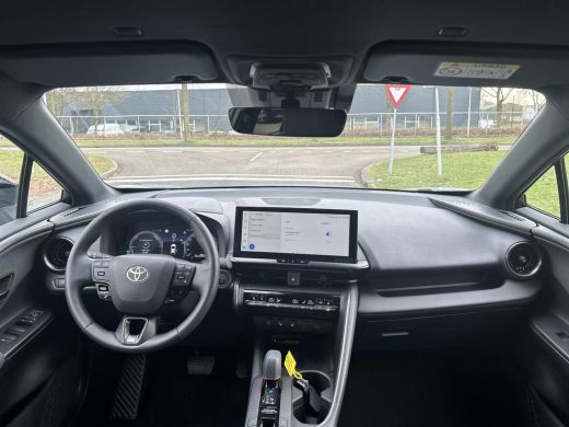 Toyota C-HR 2.0 Plug-in Hybrid 220 First Edition ActivLease financial lease