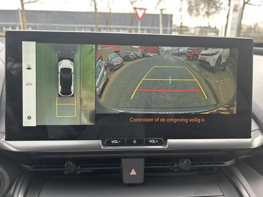 Toyota C-HR 2.0 Plug-in Hybrid 220 First Edition ActivLease financial lease