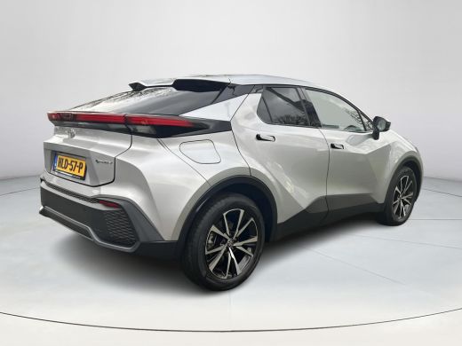 Toyota C-HR 2.0 Plug-in Hybrid 220 First Edition ActivLease financial lease