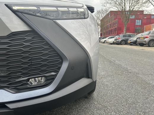 Toyota C-HR 2.0 Plug-in Hybrid 220 First Edition ActivLease financial lease