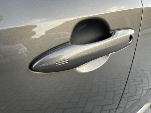 Toyota Corolla Touring Sports 2.0 Hybrid Executive | All-in prijs | Automaat | Trekhaak | Apple/android auto ActivLease financial lease