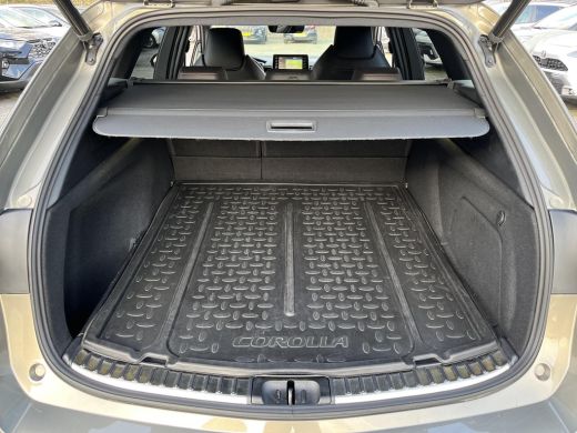 Toyota Corolla Touring Sports 2.0 Hybrid Executive | All-in prijs | Automaat | Trekhaak | Apple/android auto ActivLease financial lease