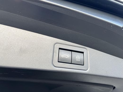 Toyota Corolla Touring Sports 2.0 Hybrid Executive | All-in prijs | Automaat | Trekhaak | Apple/android auto ActivLease financial lease