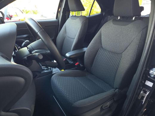 Toyota Yaris Cross 1.5 Hybrid 115 Dynamic | Apple CarPlay | Stoelverwarming | Stuurverwarming | Rijklaar incl. garan... ActivLease financial lease