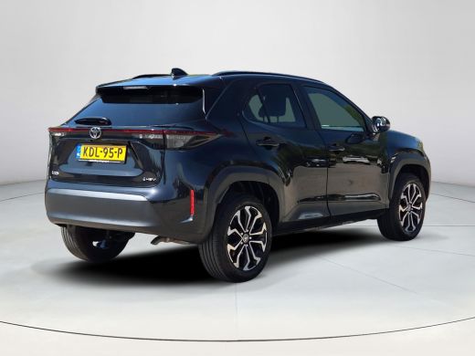 Toyota Yaris Cross 1.5 Hybrid 115 Dynamic | Apple CarPlay | Stoelverwarming | Stuurverwarming | Rijklaar incl. garan... ActivLease financial lease