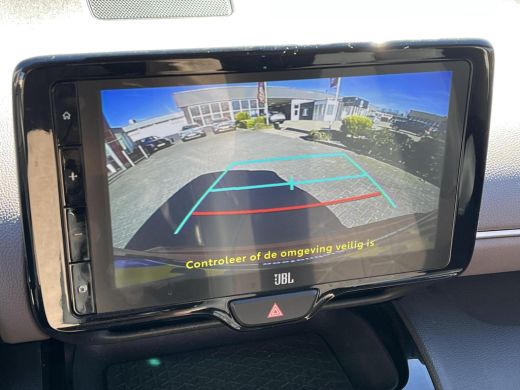 Toyota Yaris Cross 1.5 Hybrid Executive | JBL audio | Stoelverwarming | Head up display | 18 inch LM-velgen | ActivLease financial lease