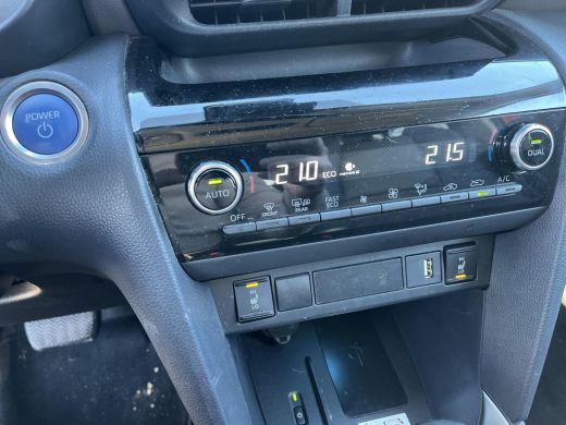 Toyota Yaris Cross 1.5 Hybrid Executive | JBL audio | Stoelverwarming | Head up display | 18 inch LM-velgen | ActivLease financial lease