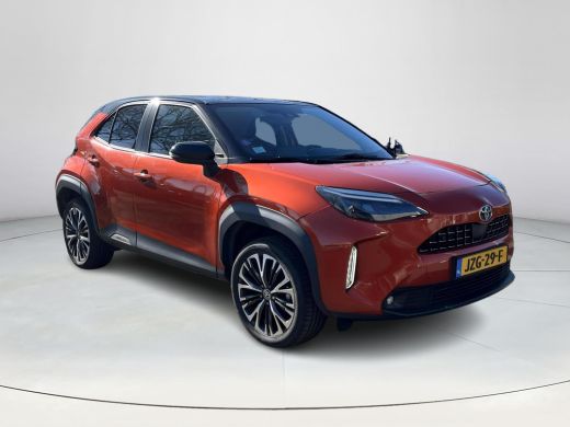 Toyota Yaris Cross 1.5 Hybrid Executive | JBL audio | Stoelverwarming | Head up display | 18 inch LM-velgen | ActivLease financial lease