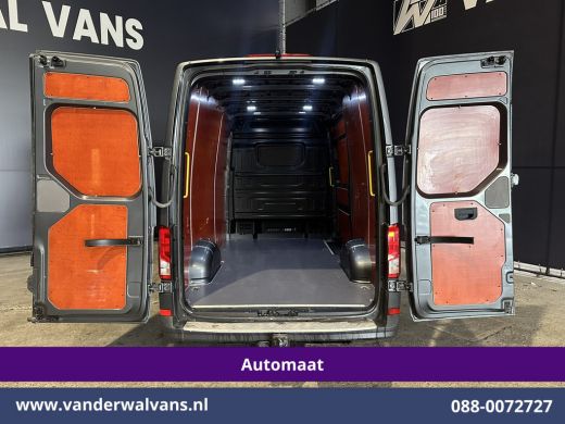 Volkswagen Crafter 2.0 177pk Automaat L3H3 L2H2 Euro6 Airco | Camera | 3000kg Trekhaak | Apple Carplay | Chauffeurss... ActivLease financial lease
