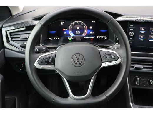 Volkswagen Polo 1.0 TSI Life Edition 95PK AUTOMAAT | Achteruitrijcamera | Airco | Cruise control adaptief met Sto... ActivLease financial lease