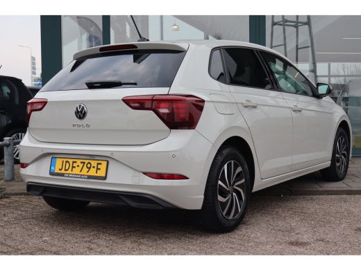 Volkswagen Polo 1.0 TSI Life Edition 95PK AUTOMAAT | Achteruitrijcamera | Airco | Cruise control adaptief met Sto... ActivLease financial lease
