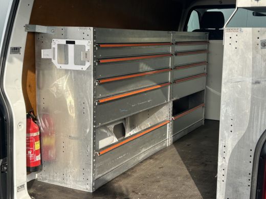 Volkswagen Transporter 2.0 TDI 150 PK 4-MOTION 6.1 / L2H1 / 1e EIG. / 4x4 / TREKHAAK / ACHTERKLEP / INRICHTING / AIRCO /... ActivLease financial lease