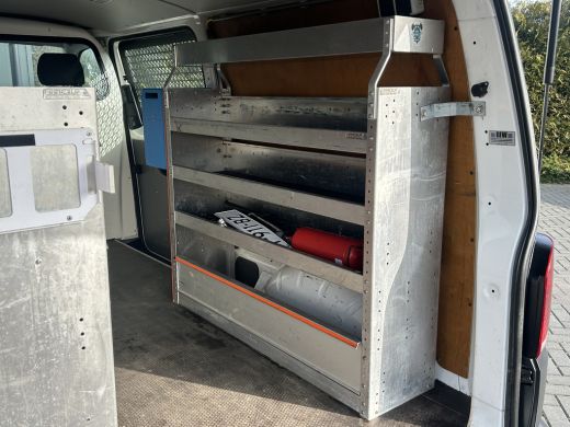 Volkswagen Transporter 2.0 TDI 150 PK 4-MOTION 6.1 / L2H1 / 1e EIG. / 4x4 / TREKHAAK / ACHTERKLEP / INRICHTING / AIRCO /... ActivLease financial lease