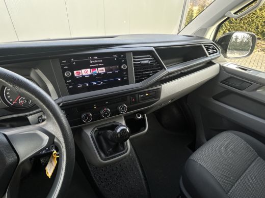 Volkswagen Transporter 2.0 TDI 150 PK 4-MOTION 6.1 / L2H1 / 1e EIG. / 4x4 / TREKHAAK / ACHTERKLEP / INRICHTING / AIRCO /... ActivLease financial lease