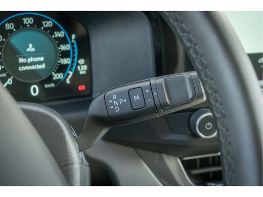 Volkswagen Transporter | 2.0 TDI L1 Bulli | *BPM Vrij | Stoelverwarming | Adaptive Cruise | Navigatie ActivLease financial lease