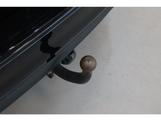 Volvo  V60 B3 163PK Momentum Advantage | Adap Cruise | Blis | Camera | Park Assist | Carplay&Android auto ActivLease financial lease