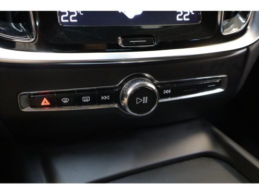 Volvo  V60 B3 163PK Momentum Advantage | Adap Cruise | Blis | Camera | Park Assist | Carplay&Android auto ActivLease financial lease