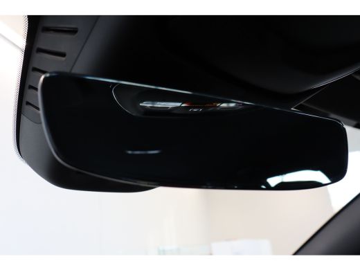 Volvo  V60 T6 350PK AWD Plus Dark | Trekhaak | 360&deg; | Contourstoelen | HK | All Season ActivLease financial lease