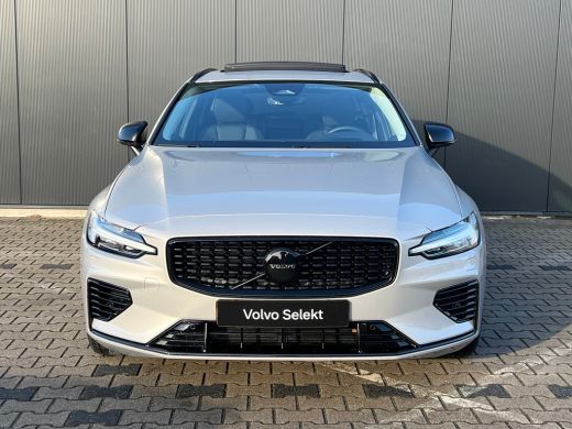 Volvo  V60 T6 Plug-in hybrid AWD Ultra Dark | Panoramadak | Head-up Display | Harman Kardon | Leder | Adapti... ActivLease financial lease