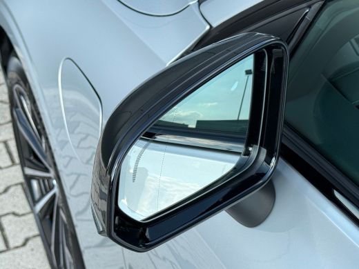 Volvo  V60 T6 Plug-in hybrid AWD Ultra Dark | Panoramadak | Head-up Display | Harman Kardon | Leder | Adapti... ActivLease financial lease