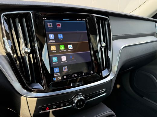 Volvo  V60 T6 Plug-in hybrid AWD Ultra Dark | Panoramadak | Head-up Display | Harman Kardon | Leder | Adapti... ActivLease financial lease