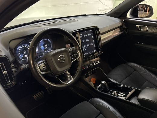 Volvo  XC40 1.5 T5 262 PK AUT. RECHARGE R-DESIGN CAMERA/LEDER/PANORAMADAK ActivLease financial lease
