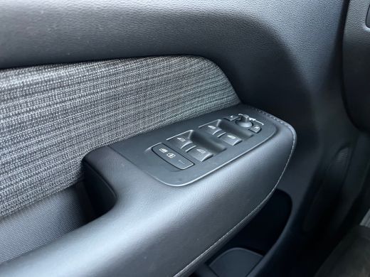 Volvo  XC60 2.0 T6 Plug-in hybrid AWD Core Bright | Apple Carplay/Android Auto|telefoonintegratie premium | C... ActivLease financial lease