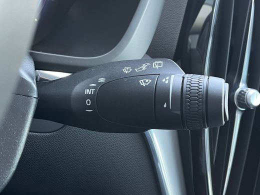 Volvo  XC60 2.0 T6 Plug-in hybrid AWD Core Bright | Apple Carplay/Android Auto|telefoonintegratie premium | C... ActivLease financial lease