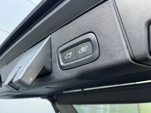 Volvo  XC60 2.0 T6 Plug-in hybrid AWD Core Bright | Apple Carplay/Android Auto|telefoonintegratie premium | C... ActivLease financial lease