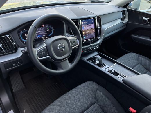 Volvo  XC60 2.0 T6 Plug-in hybrid AWD Core Bright | Apple Carplay/Android Auto|telefoonintegratie premium | C... ActivLease financial lease